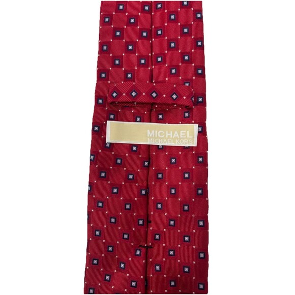 Michael Kors Red Geometric Pattern 100% Silk Tie 59.25" x 3.5" - Picture 4 of 6